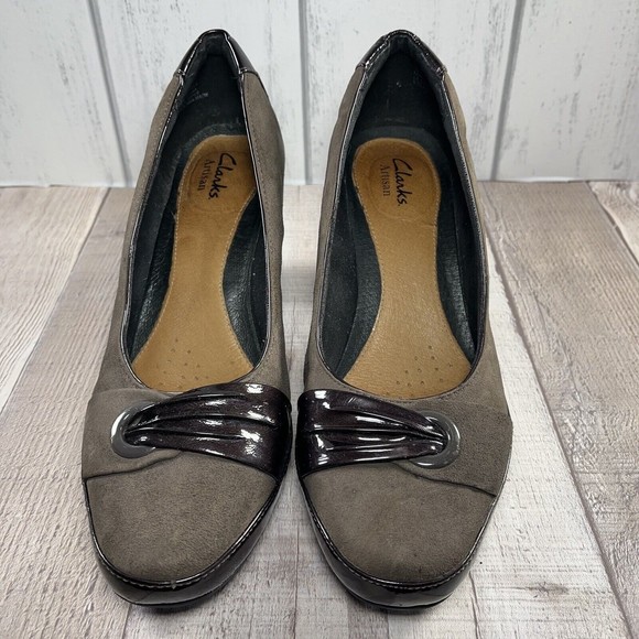 Clarks Artisan Women's Heels Diamond Sadler Brown Suede Patent Leather Size 8.5M - Picture 1 of 15